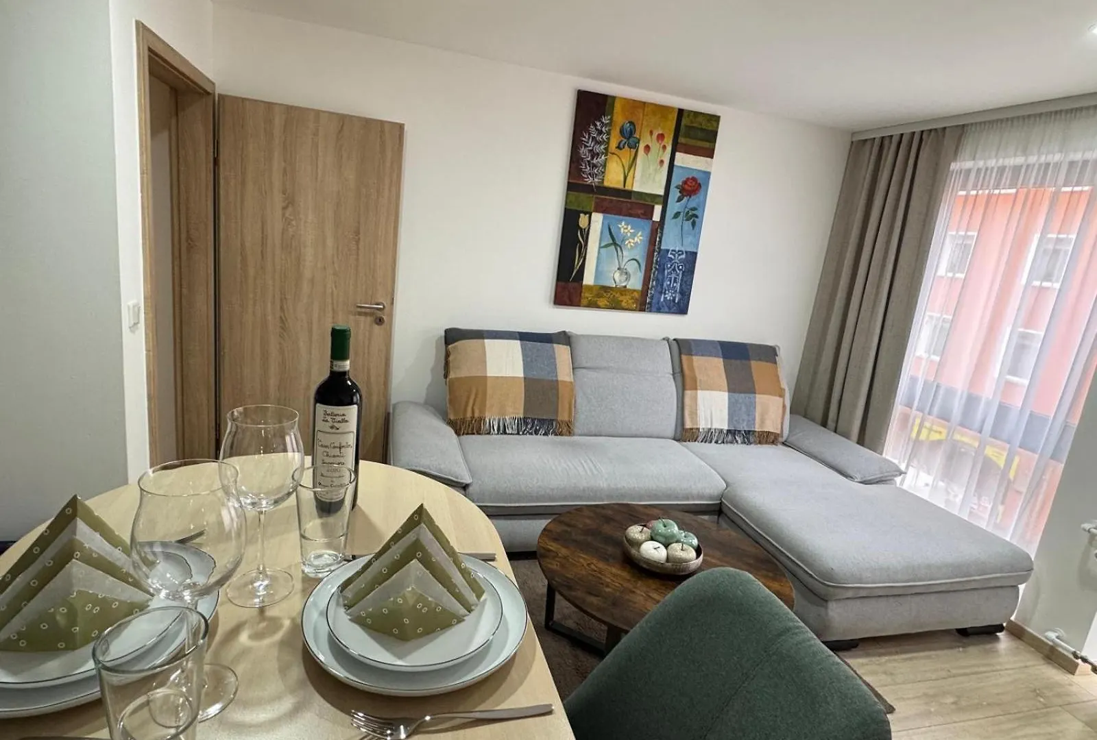 Moderne, Zentralgelegene 2 Zimmer Wohnung Νυρεμβέργη